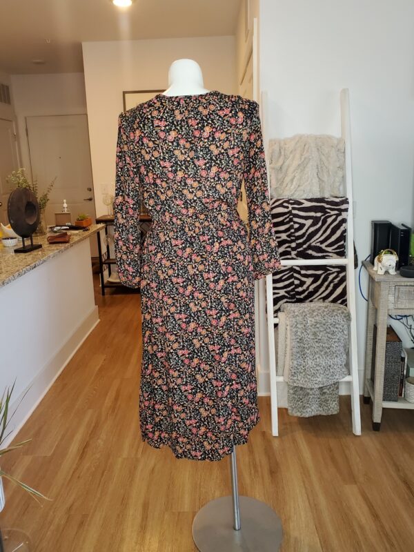 Floral Print Tie Neck Dres (size M) - Image 3